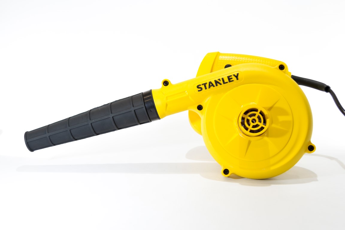 SOPLADOR ELECTRICO 600W (STPT600-B3) STANLEY